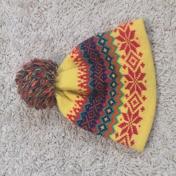 Fairisle MacNaughton Pom Pom Colorful Rainbow Wool Winter Beanie - Picture 1 of 6